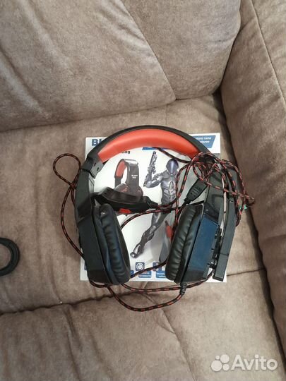 Игровые наушники новые