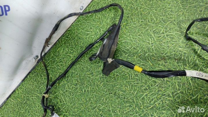 Проводка салона Mitsubishi Pajero Sport