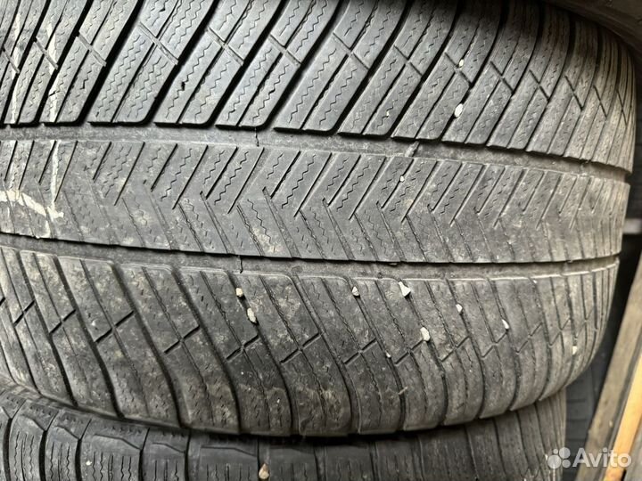 Michelin Alpin 4 255/40 R20 и 285/35 R20