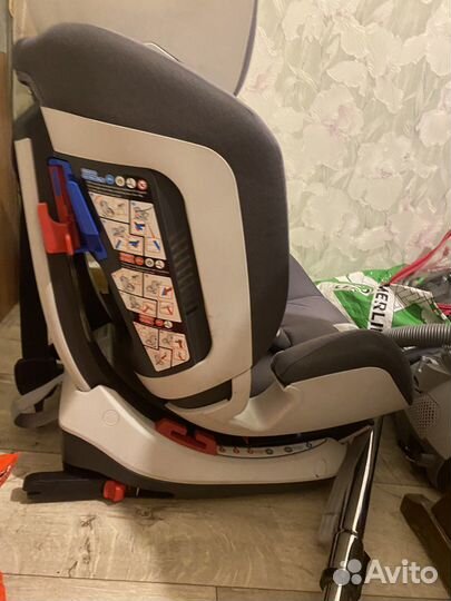 Детское автокресло от 0 до 18 кг