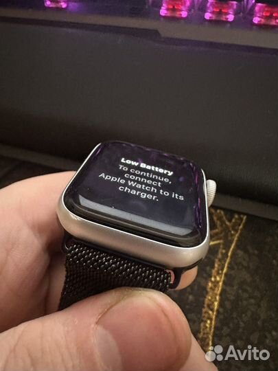 Часы apple watch 40mm SE (1 поколения)