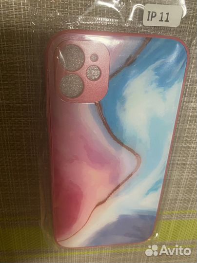 Чехлы на iPhone 11