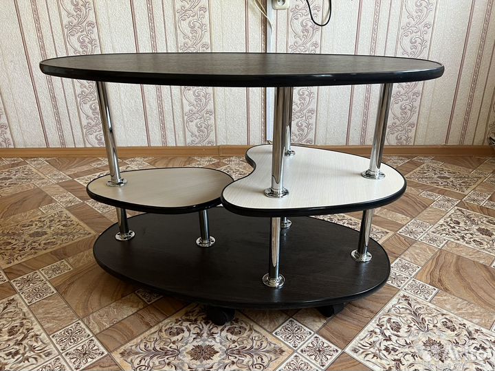 Журнальный стол