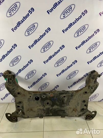 Подрамник передний Ford Focus 3 CB8 2011-2019