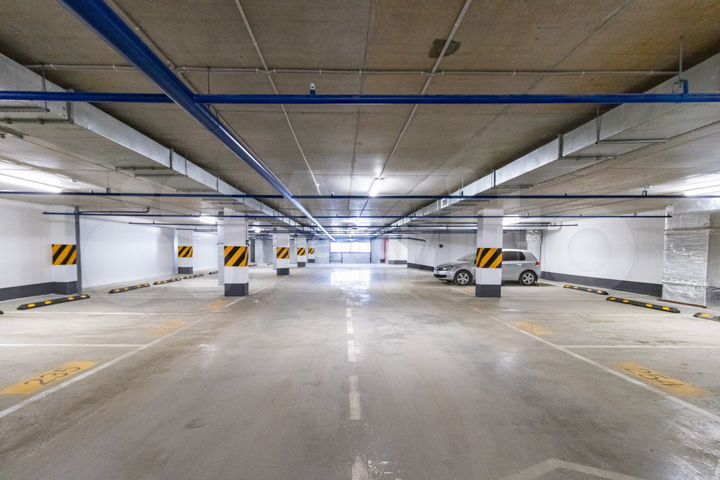 Машиноместо