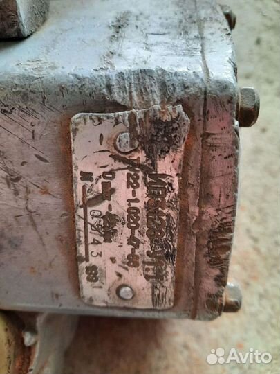 Пневмогайковерт