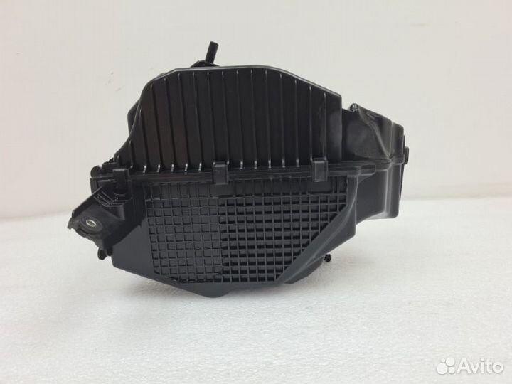 Корпус воздушного фильтра LADA Largus универсал