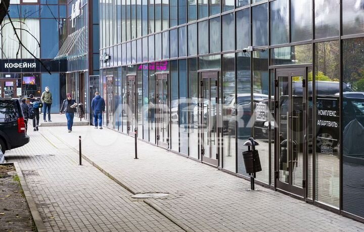 210.9 м2/Продажа торгового помещения под кафе/ Дми