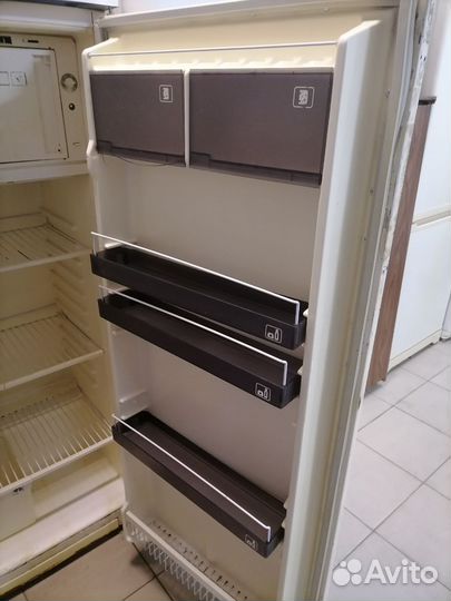 Холодильник Полюс 10 кш260