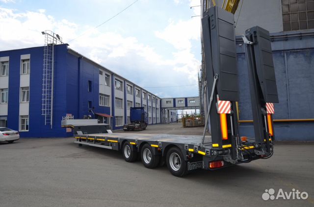 Полуприцеп трал (тяжеловоз) Политранс ТСП 94183, 2023