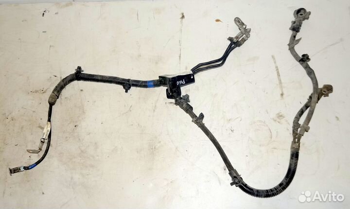 Клемма аккумулятора плюс Kia Rio