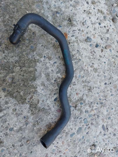 Патрубок печки мерседес 212