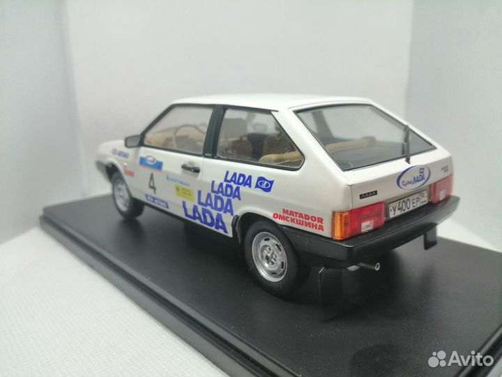 Модель ваз-21083 «Спутник» «Кубок лада» 1:24