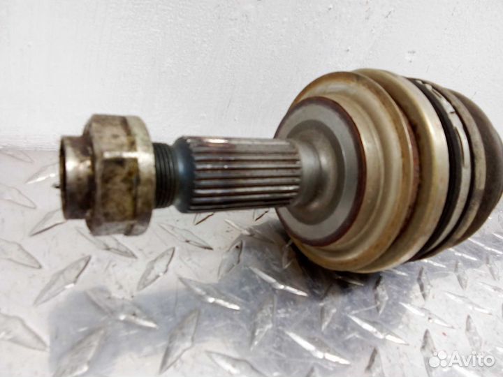 Полуось задняя правая Honda Ridgeline 1