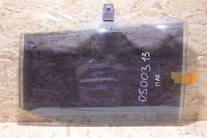 Стекло двери задней левой S500 220
