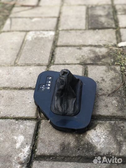 Чехол ручки АКПП на BMW e39 бмв е39 в сборе