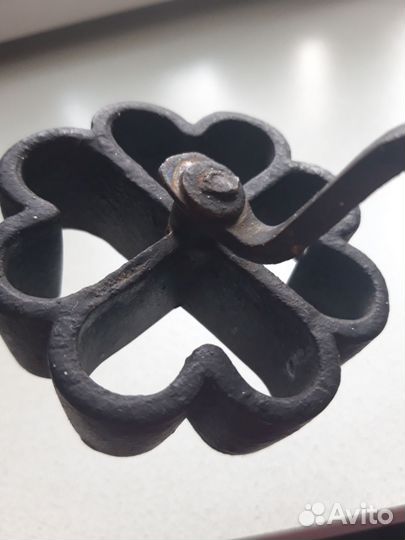 Форма для хвороста старинная чугунная