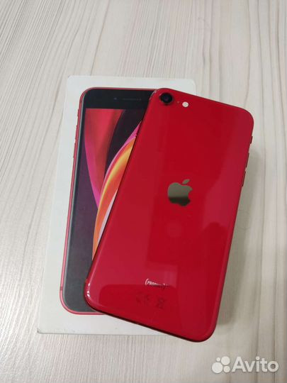 Телефон iPhone SE 2020