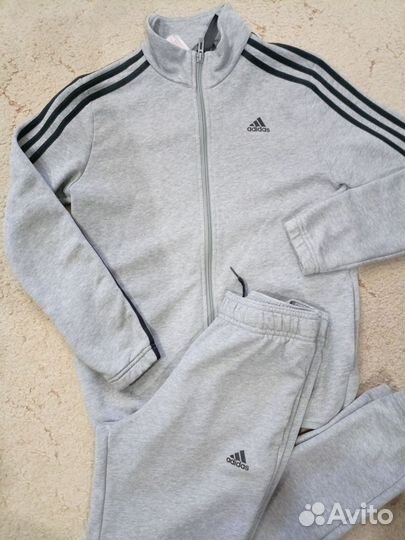 Спортивный костюм adidas оригинал 146-152