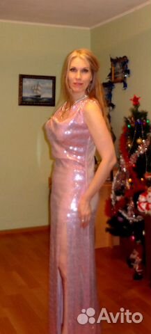 Вечернее платье в пайетках в пол
