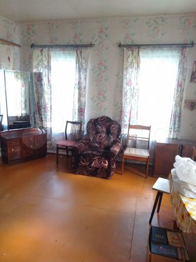 Дом 80 м² на участке 8 сот.