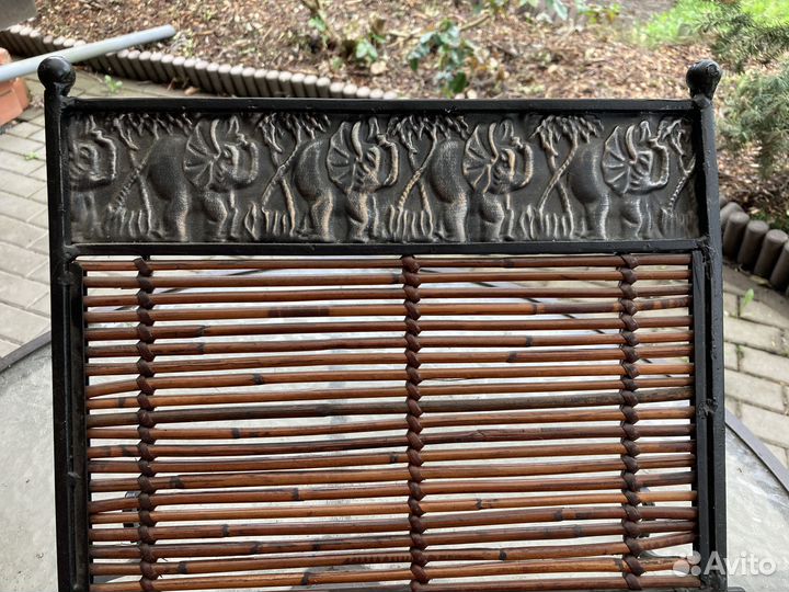 Газетница кованая