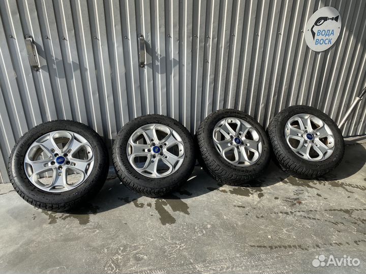 R17 Bfgoodrich Winter T/A KSI 235/55, PCD 5x108 DIA 63.3