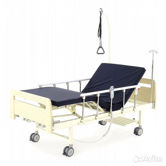 Медицинская кровать для лежачих больных