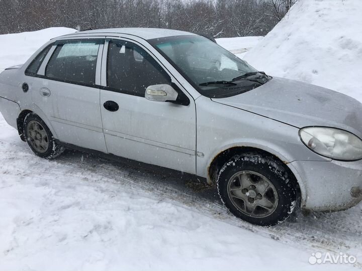 Автомобиль на запчасти Lifan Breez 520 2008 год