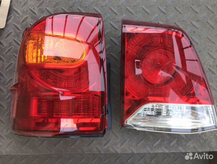 Фонарь, фара Toyota