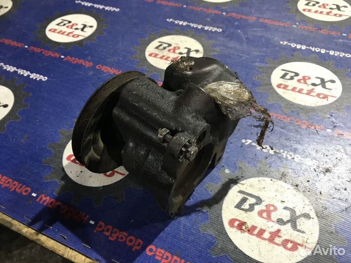 Насос гур Mercedes-Benz W123