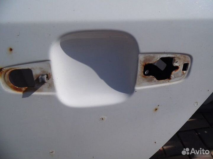 Дверь задняя левая Geely Mk 2010