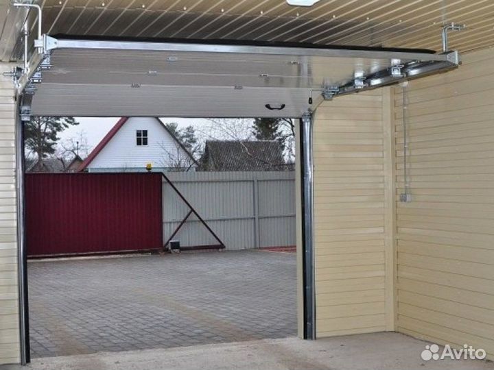 Ворота секционные подъемные