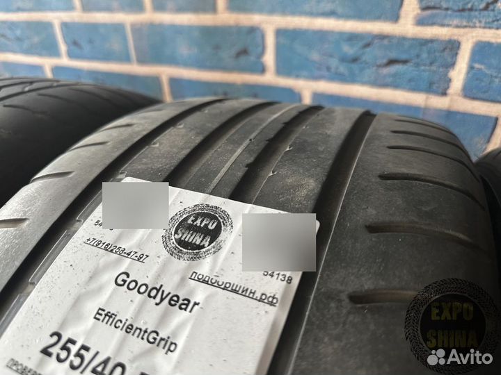 Goodyear EfficientGrip 225/45 R18 и 255/40 R18 91Y