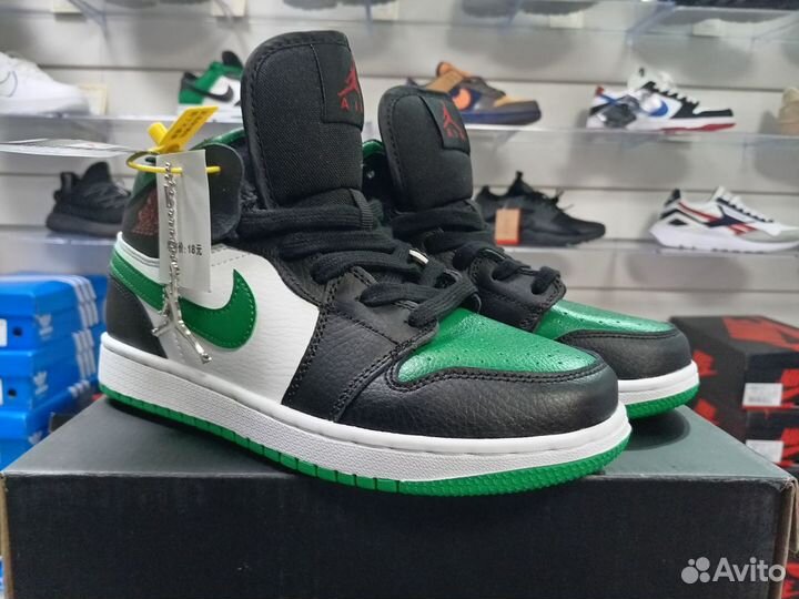 Nike Air Jordan Mid Pine Green