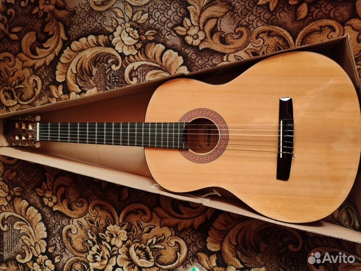 Гитара hohner hc 06