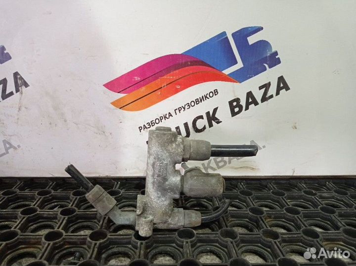 Распределитель тормозных сил