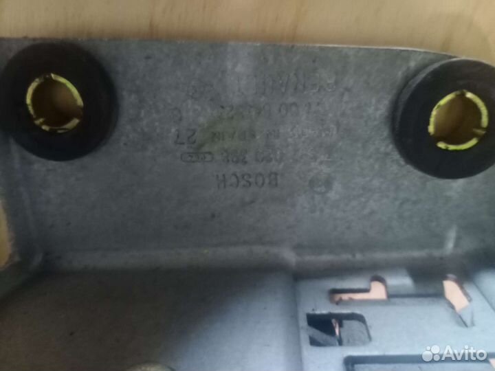 Трапеция дворников Рено Сценник 1