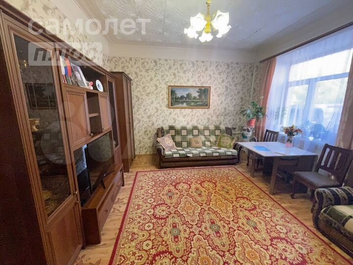 4-к. квартира, 87,5 м², 1/4 эт.