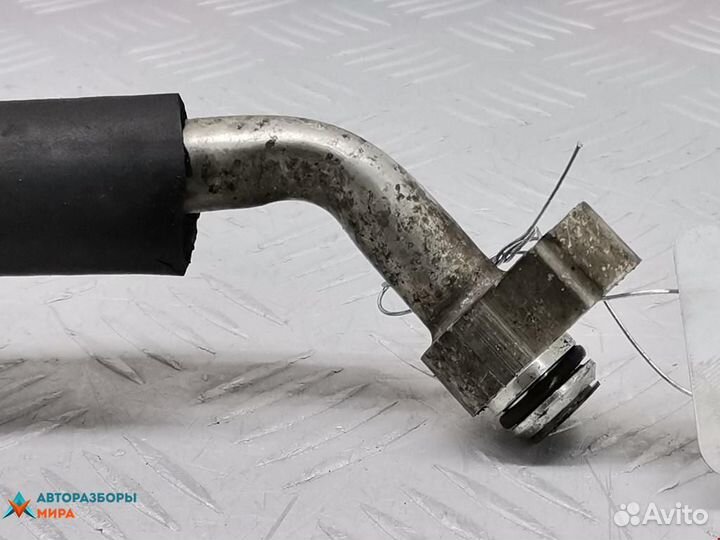 Трубка кондиционера Land Rover Discovery 2 2004