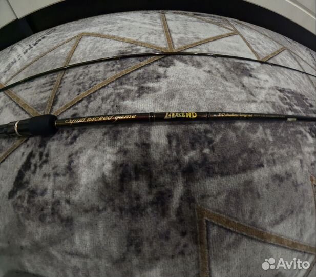 Спиннинг Breaden Legend 90