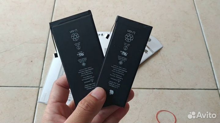 Батарейка iPhone 8
