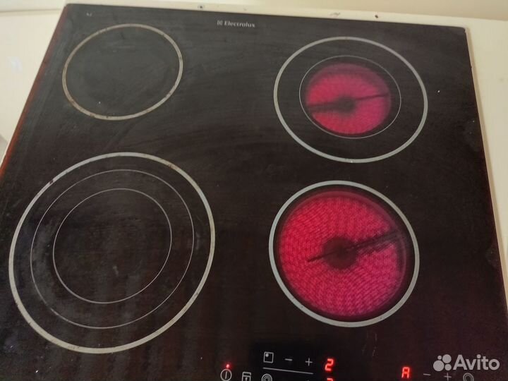 Варочная панель электрическая electrolux