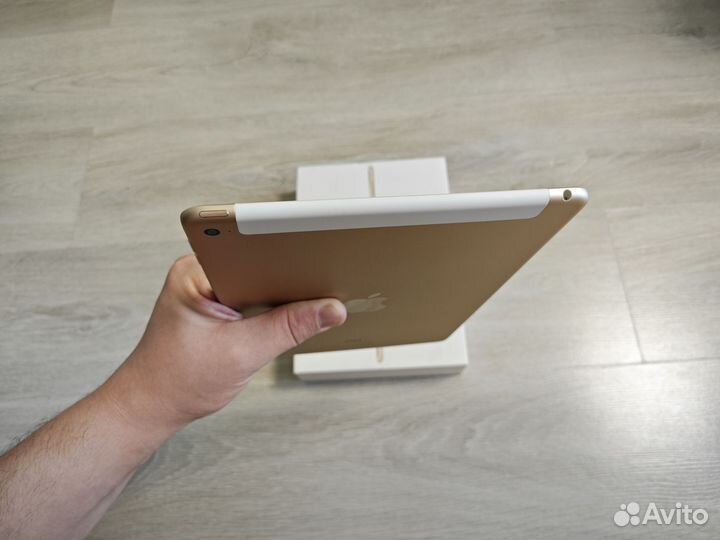 iPad Air 64gb wi-fi lte рст в идеале