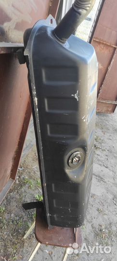 Бак топливный 90л. Мерседес W124