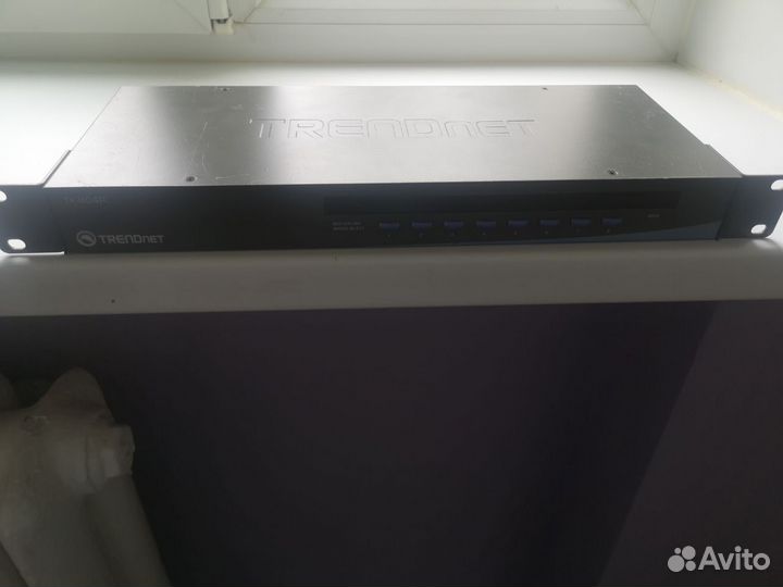 Kvm переключатель Trendnet TK804R