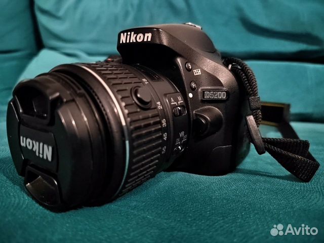 Nikon D5200 18-55 VR II Kit