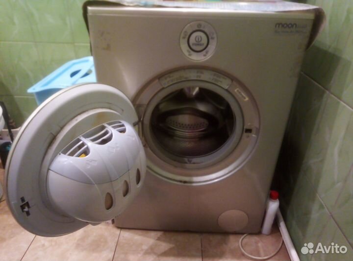 Стиральная машина бу Indesit moon