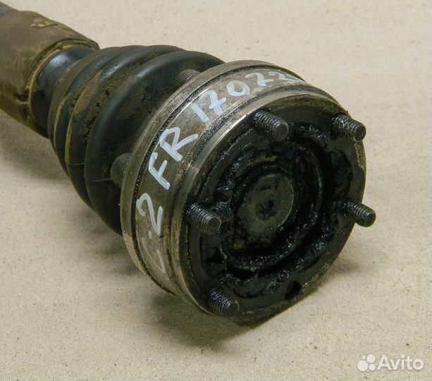 Привод правый VW Golf 2