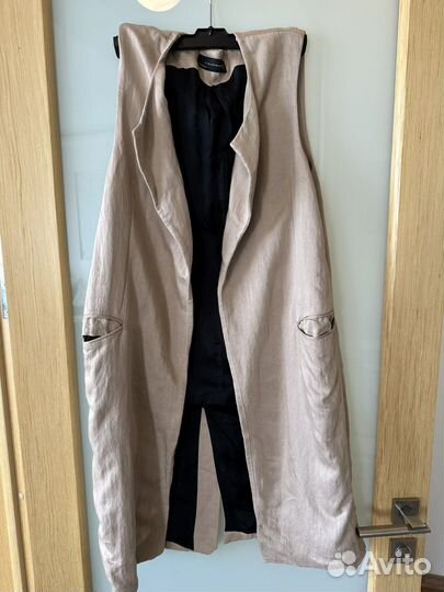 Жилет бежевый zara